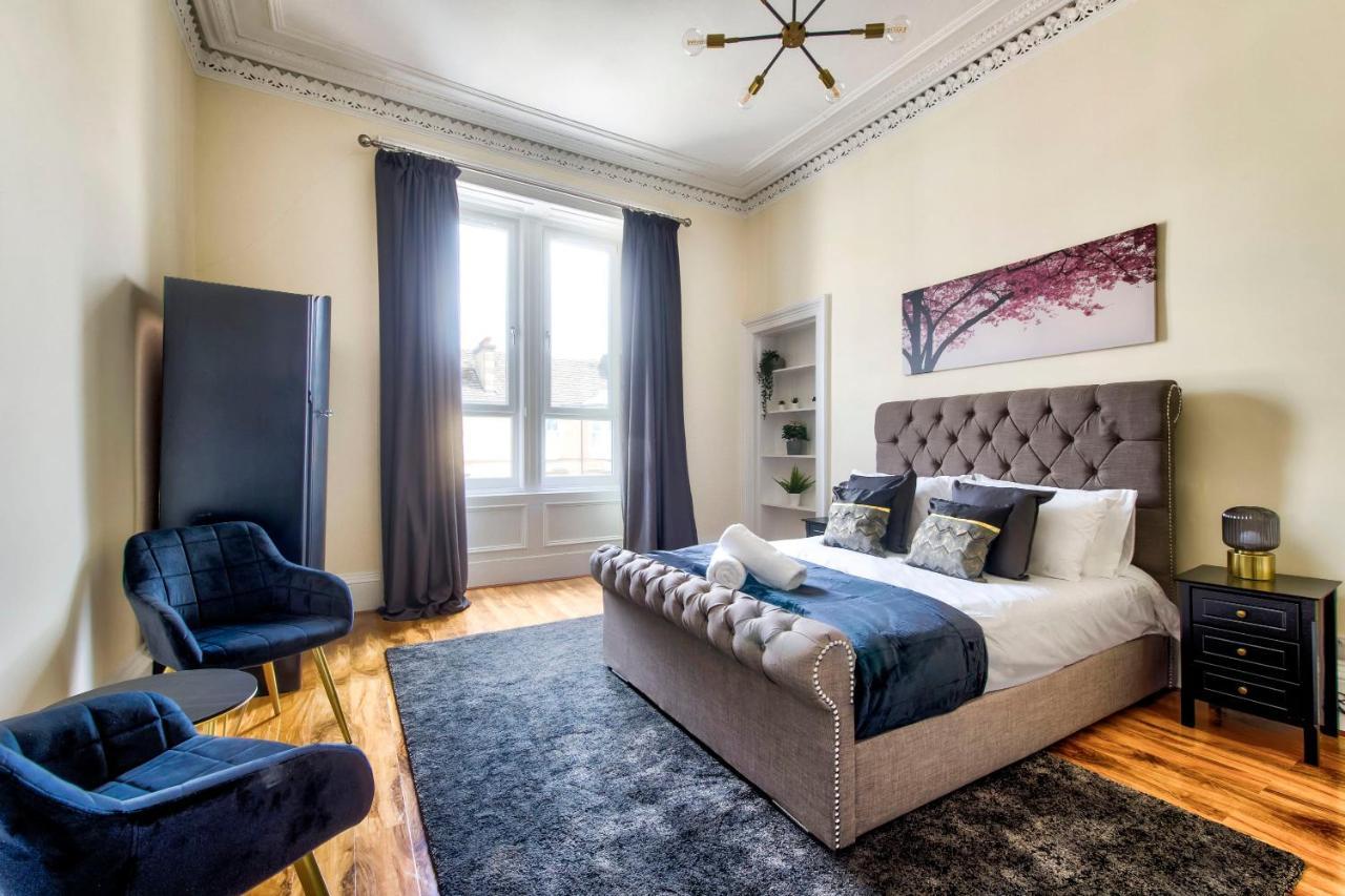 Stunning 5 Bedroom Apt, Close To City Centre, Sec, Hydro And Motorway Glasgow Exteriör bild