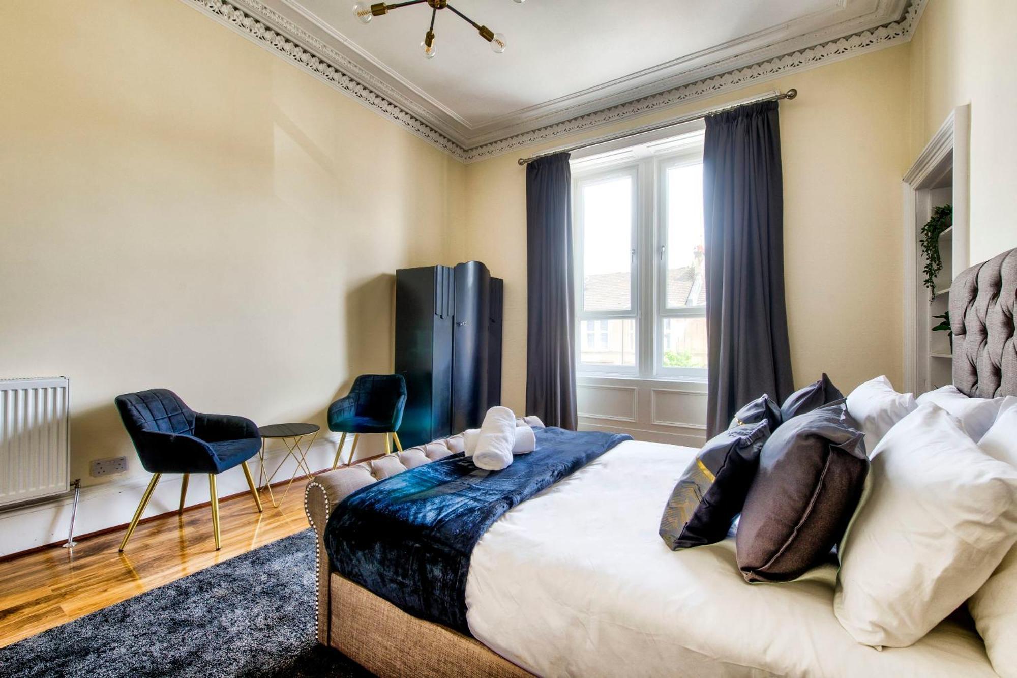 Stunning 5 Bedroom Apt, Close To City Centre, Sec, Hydro And Motorway Glasgow Exteriör bild